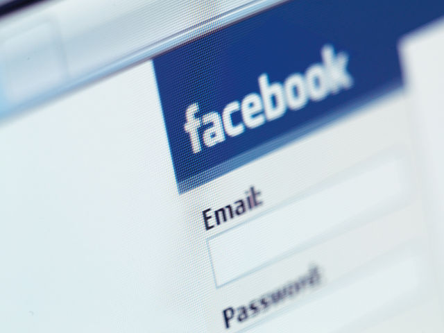 Facebook, ricavi e utili in crescita nel quarto ...